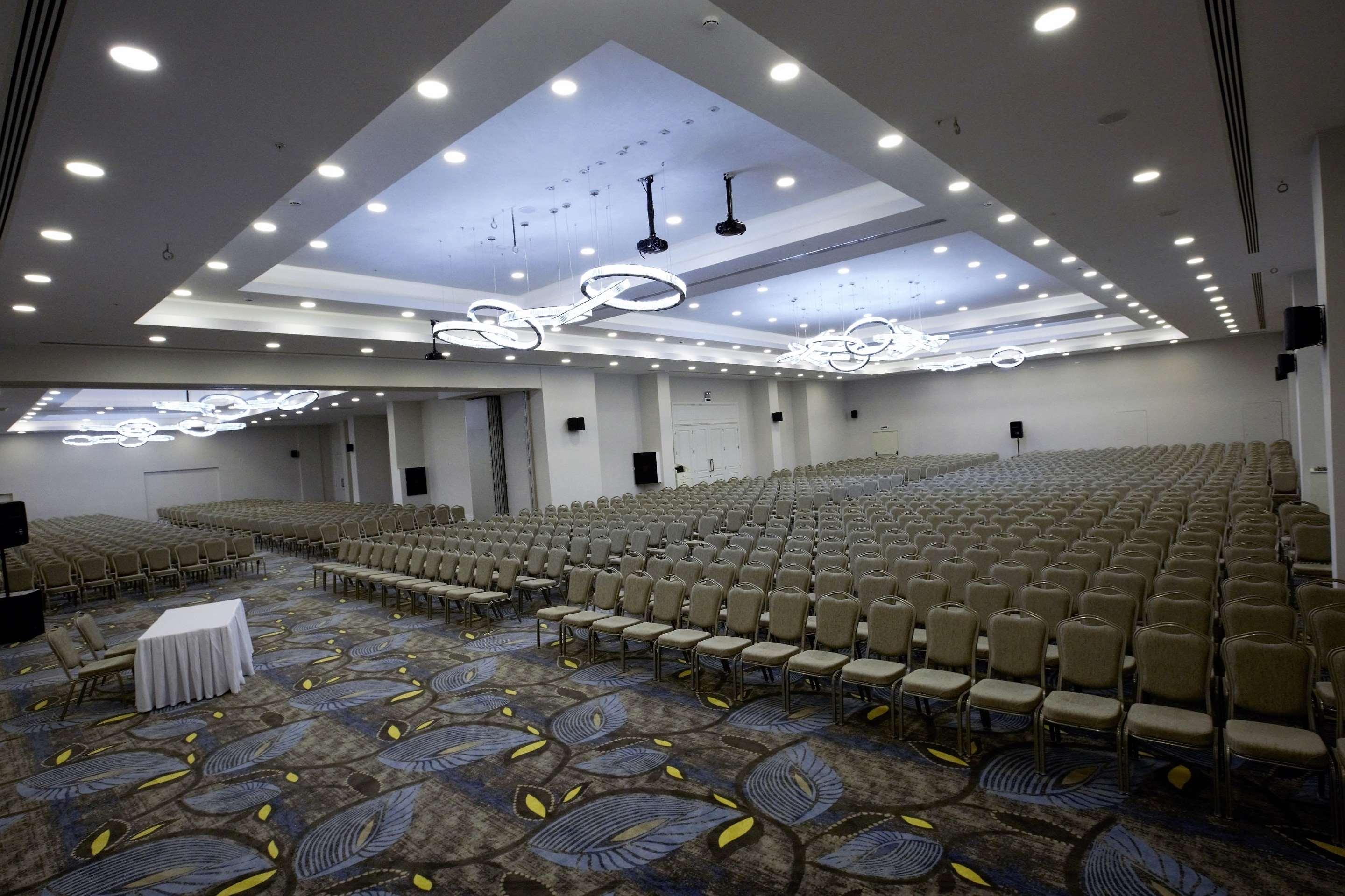 Western Premier Karsiyaka Convention & İzmir