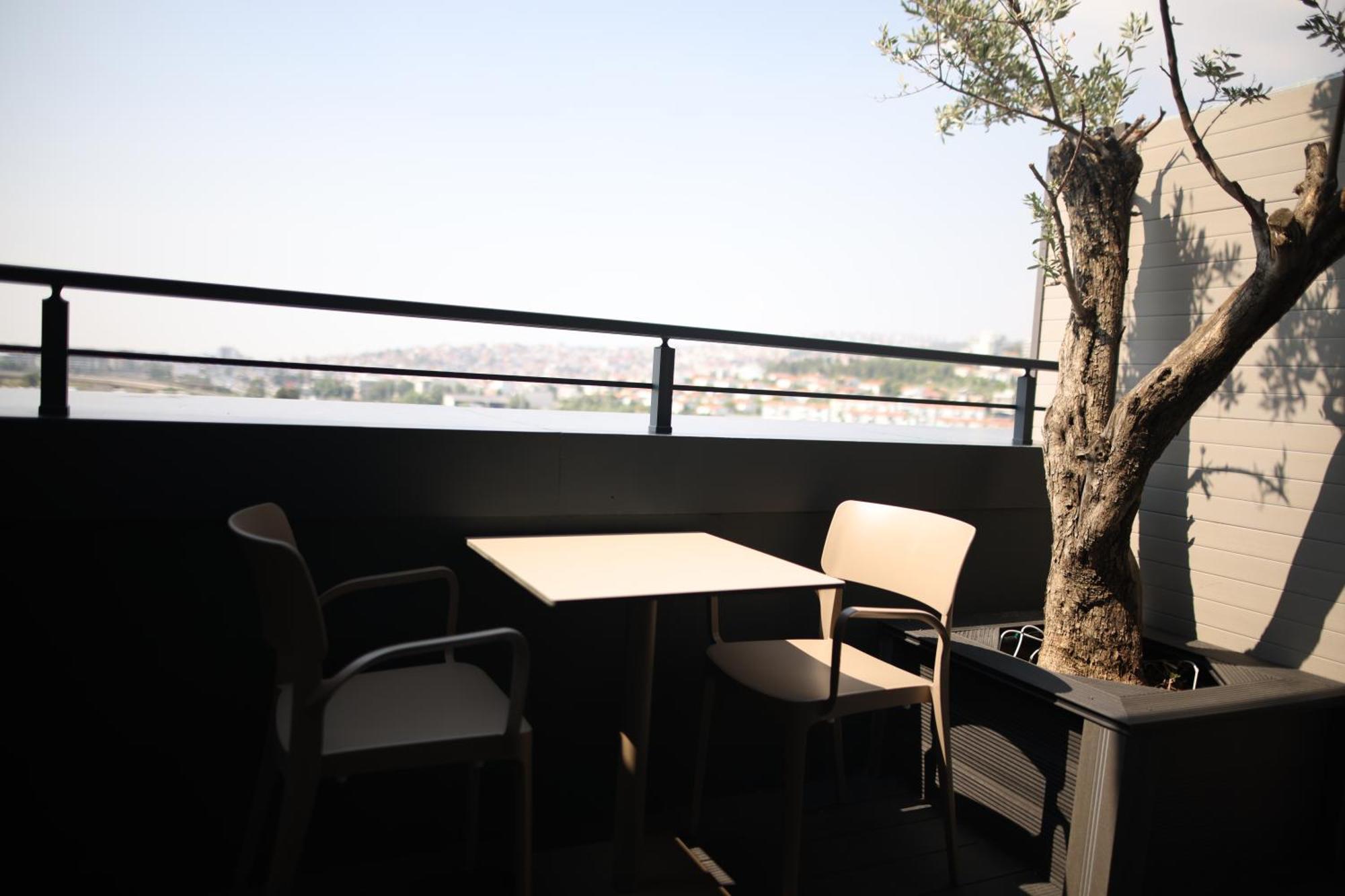 Western Premier Karsiyaka Convention & Hotel İzmir
